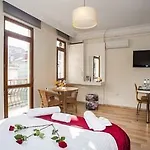 Detay Taksim Hotel 3*